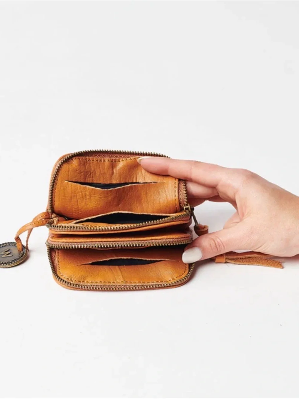 NWT Wanderers Travel Co Notting Hill Crossbody Bag & Milano Wallet Set Tan